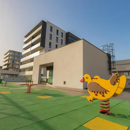 Royal Manu Netflix Łódź