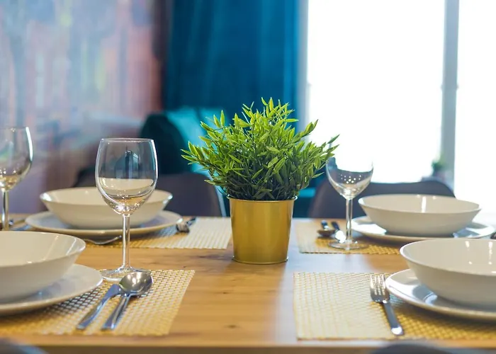 Royal Manu Netflix * Łódź